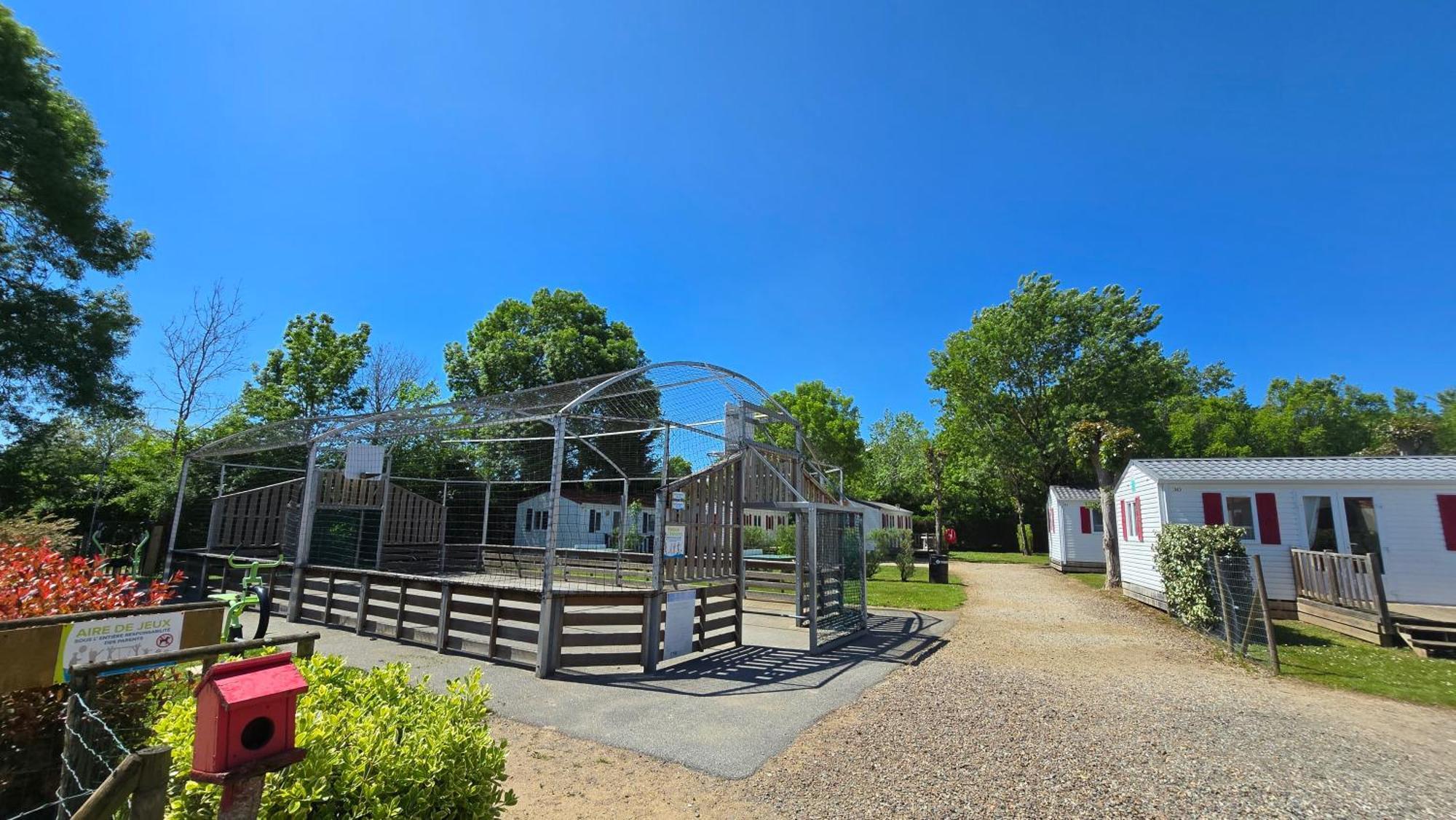 Camping Les Mancellieres Avrille  ภายนอก รูปภาพ